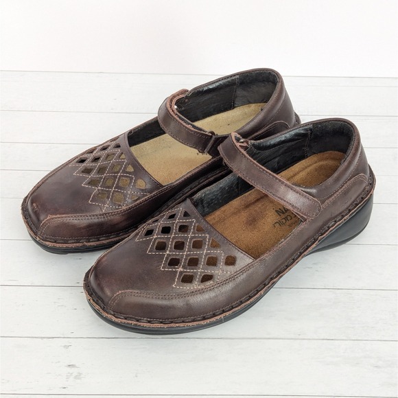 NAOT Shoes Bramble Brown Leather Mary Jane Cutout Flats Womens Size 38 EU 7.5 US - Picture 4 of 16